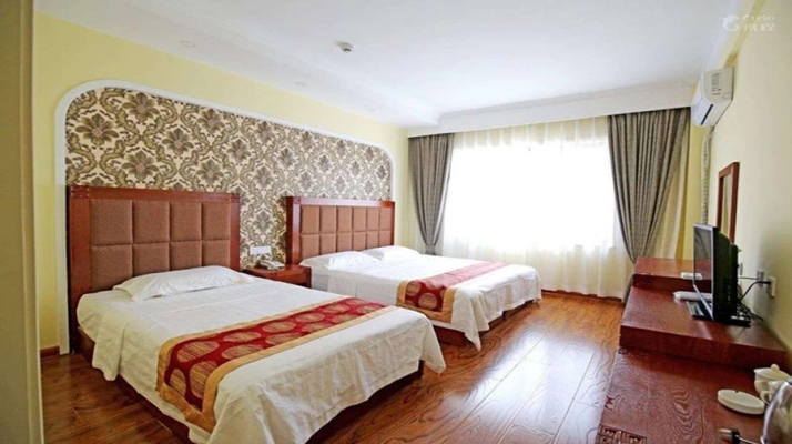 赤峰篝火酒店電話號(hào)碼多少號(hào)-第1張圖片