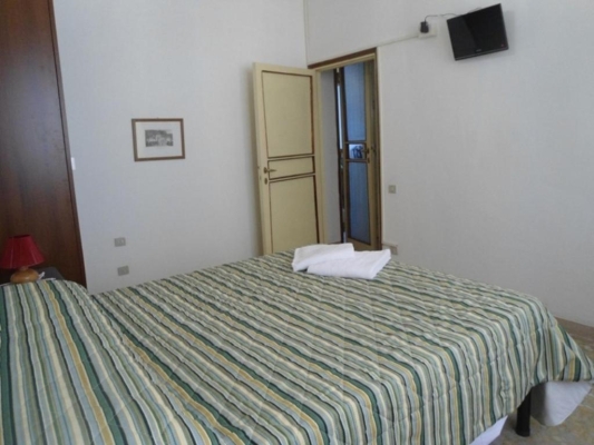 百合旅館赤峰店電話地址是多少-第1張圖片