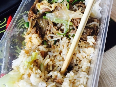 赤峰二道街盒飯電話多少號-第1張圖片