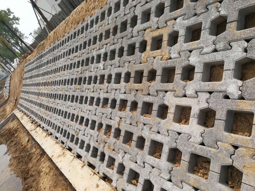 赤峰植草護(hù)坡磚廠家電話號(hào)碼-第1張圖片