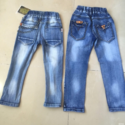 赤峰服裝甩貨電話號(hào)碼多少號(hào)-第1張圖片