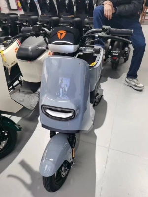 赤峰雅迪解放街電話號碼-第1張圖片