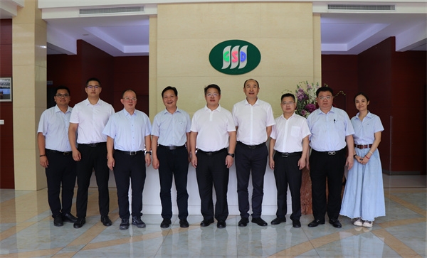 赤峰王亮美發(fā)店電話地址查詢-第1張圖片