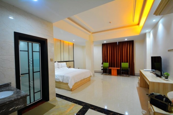 赤峰卡拉沁琪酒店電話號碼多少-第1張圖片