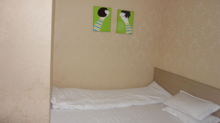 赤峰鑫港賓館地址電話多少號-第1張圖片