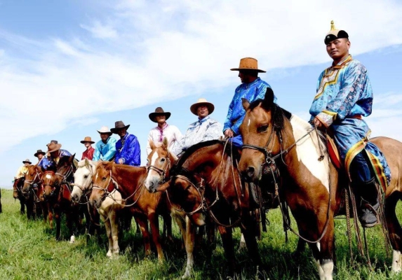 赤峰到藍旗的拼車電話號碼-第1張圖片