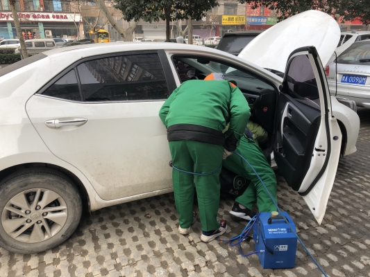 赤峰市專(zhuān)業(yè)補(bǔ)胎店地址電話(huà)號(hào)碼-第1張圖片