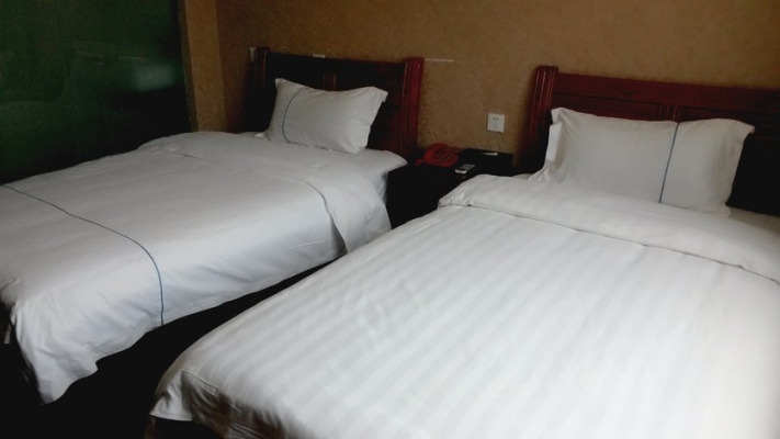 蛋糕赤峰平莊店電話號(hào)碼多少-第1張圖片