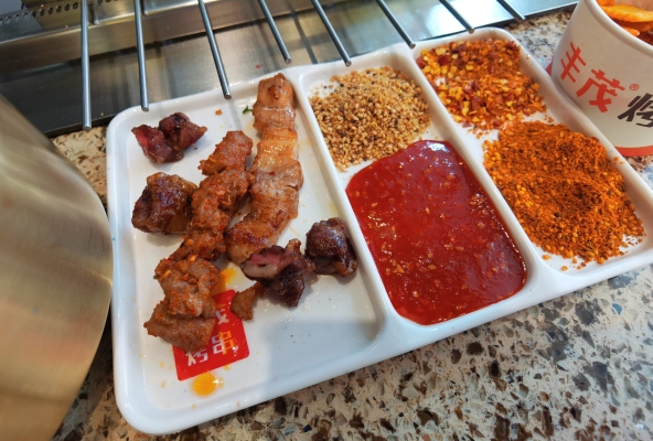 赤峰賣(mài)蘇尼特羊肉店電話號(hào)碼-第1張圖片