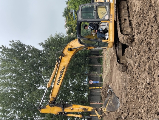 赤峰挖溝機(jī)出租電話號(hào)碼查詢-第1張圖片