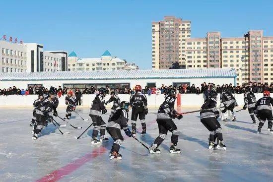 赤峰初中體校招生電話是多少號(hào)-第1張圖片