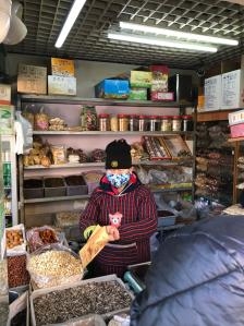 赤峰昭烏達小區(qū)炒瓜子店電話號碼-第1張圖片