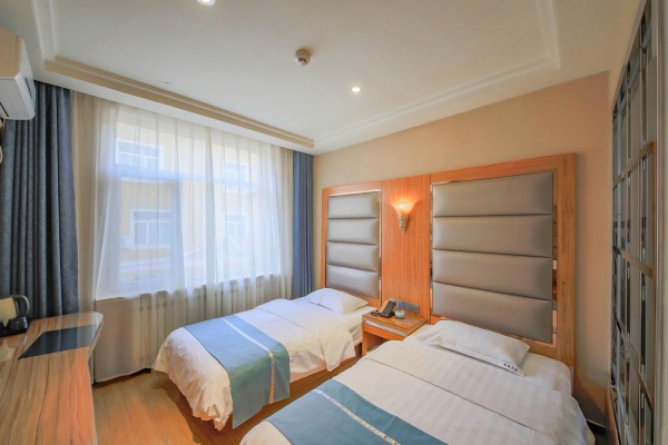 赤峰紅山區(qū)寫真館電話號碼-第1張圖片