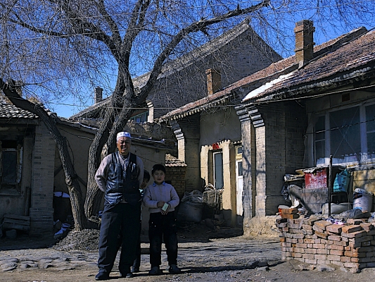 赤峰元寶山溫氏集團(tuán)-第1張圖片