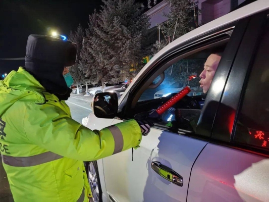 赤峰市交管服務站電話號碼-第1張圖片