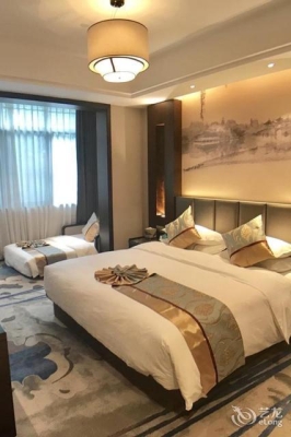 赤峰賓館洗車(chē)行電話號(hào)碼多少-第1張圖片