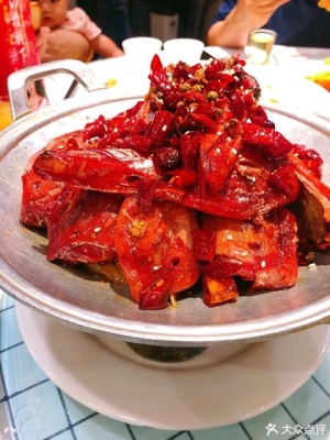 赤峰豬血腸批發(fā)電話(huà)號(hào)碼查詢(xún)-第1張圖片