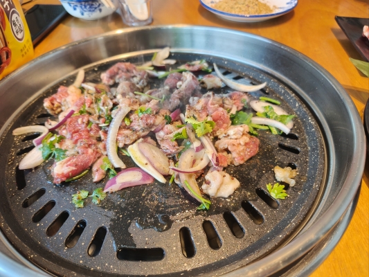 赤峰韓舍地?cái)們嚎救怆娫?huà)號(hào)碼-第1張圖片