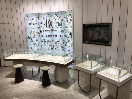 赤峰萬悅城耐克女鞋店電話號碼-第1張圖片