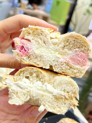 赤峰麻燕甜品店地址電話號碼-第1張圖片