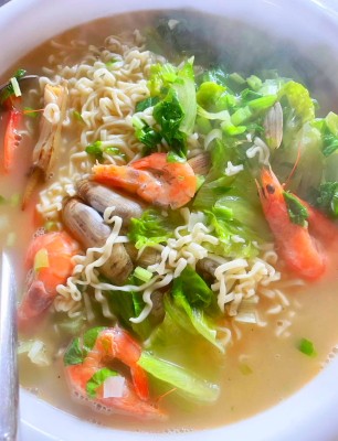 赤峰十元店管飽飯店電話號(hào)碼-第1張圖片