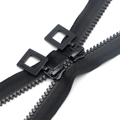 赤峰羽絨服換拉鏈店電話號(hào)碼-第1張圖片