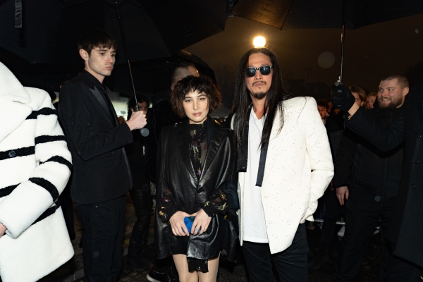 赤峰市摩登造型店電話號(hào)碼-第1張圖片