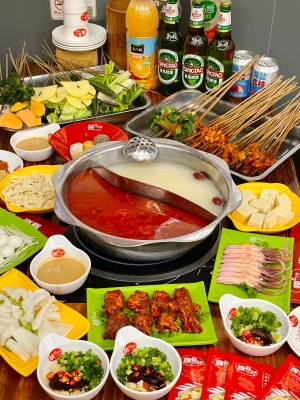 赤峰六婆串串香火鍋電話號碼-第1張圖片