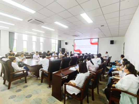 赤峰市醫(yī)院呂洪章電話號碼-第1張圖片