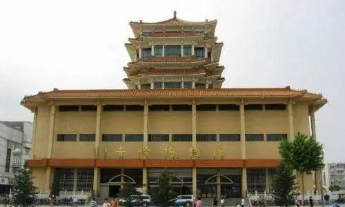 赤峰昭烏達(dá)五花肉店電話號(hào)碼-第1張圖片