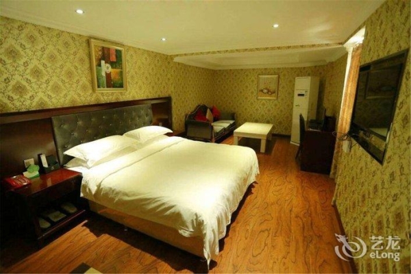 赤峰市中天假日酒店電話號(hào)碼-第1張圖片