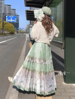 赤峰賣馬面裙的地方電話號(hào)碼-第1張圖片