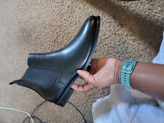 赤峰阿杰手工皮鞋廠電話號(hào)碼-第1張圖片