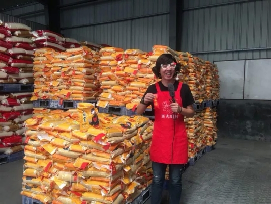 赤峰流動餐桌廠家電話多少號-第1張圖片