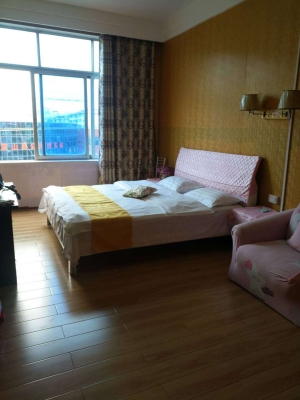 赤峰夢(mèng)想家輕居酒店電話號(hào)碼-第1張圖片