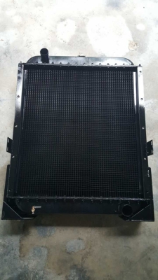 赤峰拖拉機(jī)水箱廠家電話號(hào)碼-第1張圖片