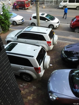 赤峰市九發(fā)超市電話號(hào)碼-第1張圖片