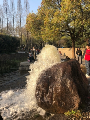 赤峰都哪有網(wǎng)球場啊電話號碼-第1張圖片