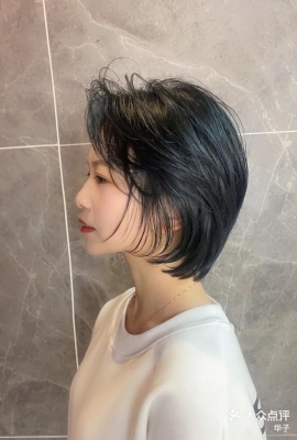 赤峰市剪短發(fā)店地址電話號(hào)碼-第1張圖片