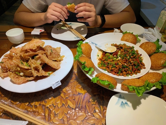 赤峰大紅門飯店電話號碼多少-第1張圖片