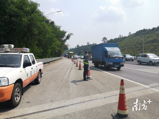 西烏旗到赤峰返程車電話號碼-第1張圖片