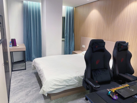 赤峰優(yōu)選電競(jìng)酒店電話號(hào)碼多少-第1張圖片