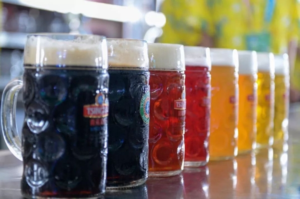 赤峰扎啤廠家聯(lián)系電話(huà)是多少號(hào)-第1張圖片