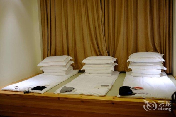 赤峰市美林鎮(zhèn)修車店電話號碼-第1張圖片