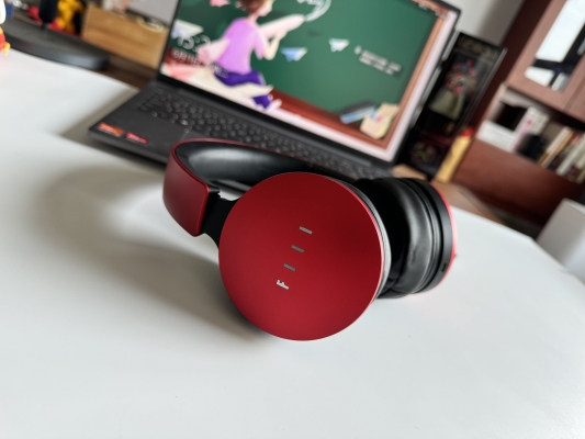 赤峰修蘋(píng)果耳機(jī)店電話號(hào)碼查詢-第1張圖片