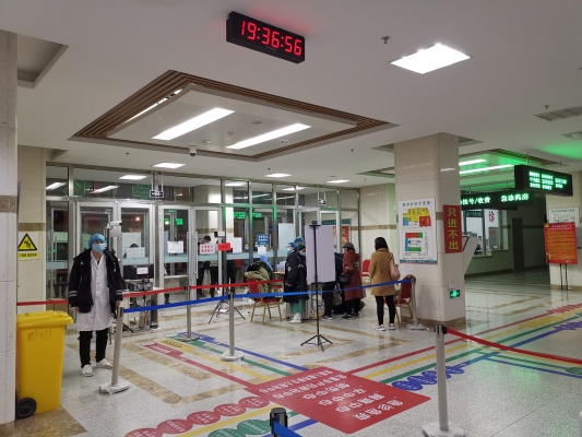 赤峰市醫(yī)院診室電話號(hào)碼是多少-第1張圖片