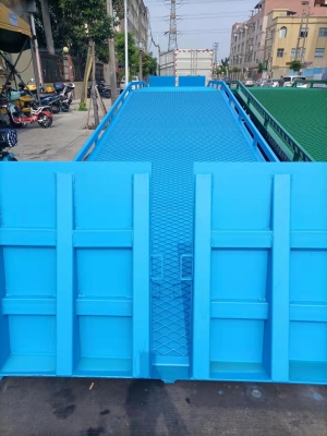 赤峰移動登車橋電話是多少號-第1張圖片