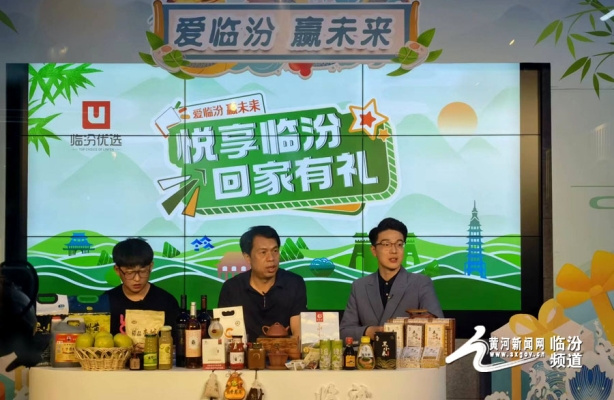 赤峰旗袍帶貨直播基地電話號碼-第1張圖片