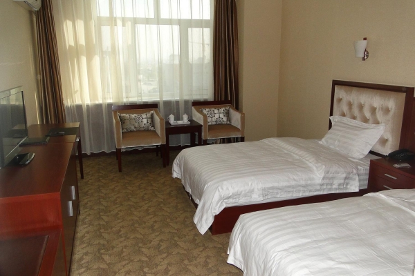 赤峰新城市民廣場電話地址查詢-第1張圖片