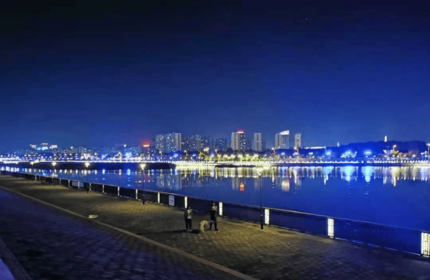 赤峰蘭鑫酒城電話(huà)地址查詢(xún)號(hào)碼-第1張圖片